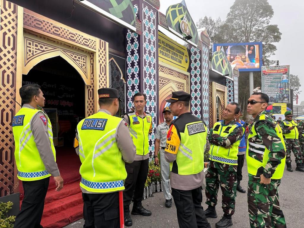 Prediksi Puncak Arus Mudik, Kapolres Magetan Tinjau Pos Pelayanan Mudik Lebaran