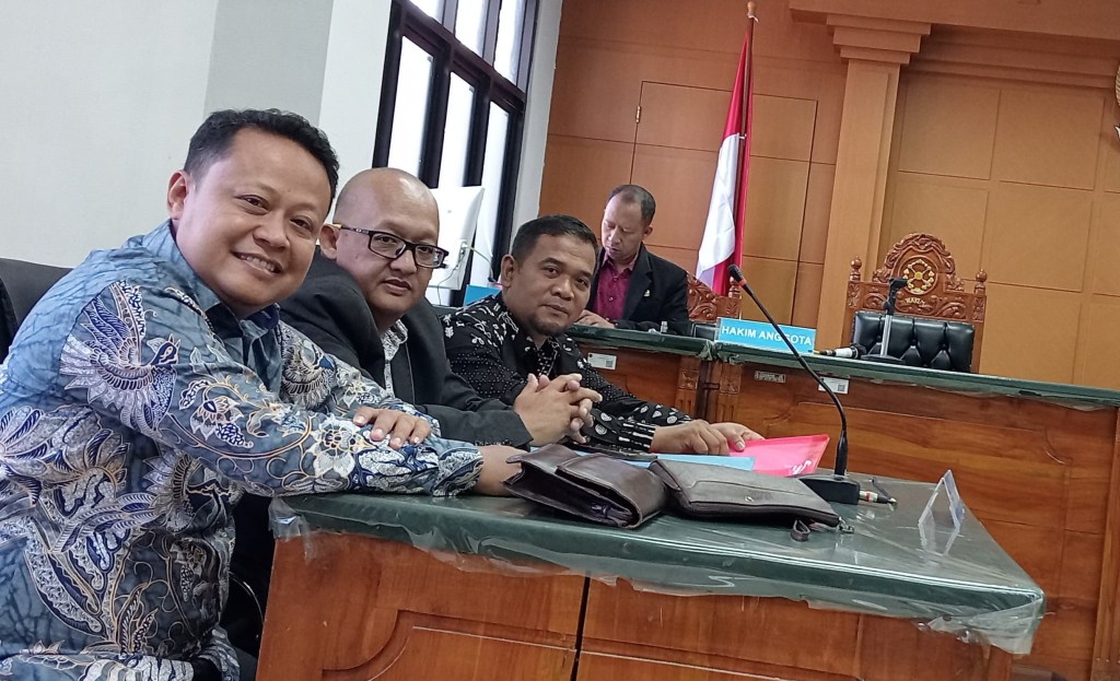 Sidang Ke- 5 Alot, Gugatan PTUN Pilkades E-voting di Desa Kenongomulyo Terus&nbsp;Berjalan