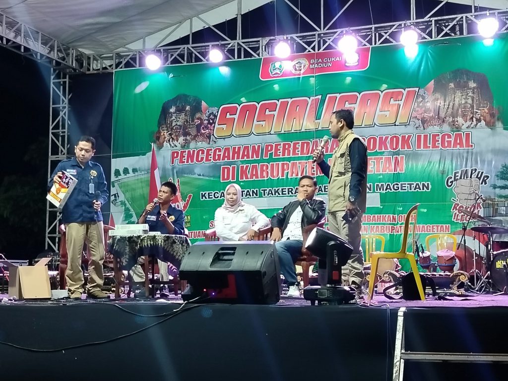 Perdana Digelar di Tahun 2024, Sosialisasi Gempur Rokok Ilegal Satpol PP Magetan Sasar Masyarakat&nbsp;Takeran