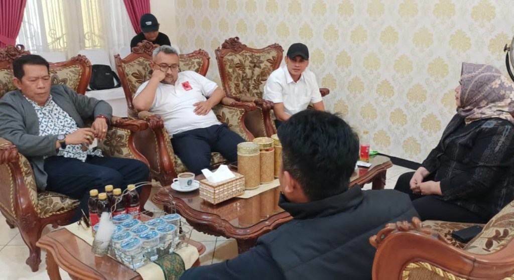 Memperkuat Sinergitas, Pasukan Gibran Ponorogo Adakan Silaturahmi Dengan Projo Muda&nbsp;Ponorogo