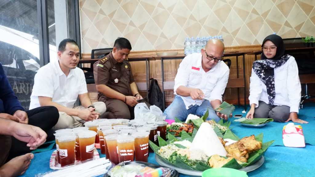 Tasyakuran Sederhana, Tandai Dibukanya Kantor Advokat AS & Partner Law&nbsp;Firm