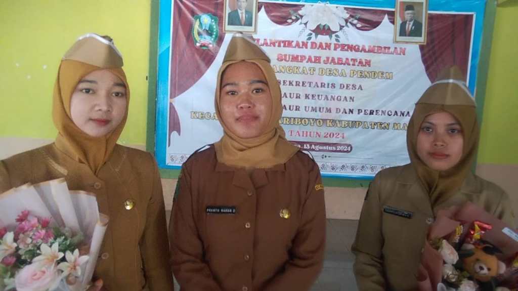 Tiga Perangkat Desa Pendem Resmi Dilantik, Kadis PMD : Segera Susun RPJMDes dan RKPDes